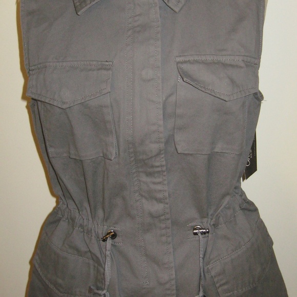 CoffeeShop New York Snap Zip Front Vest - Picture 3 of 7